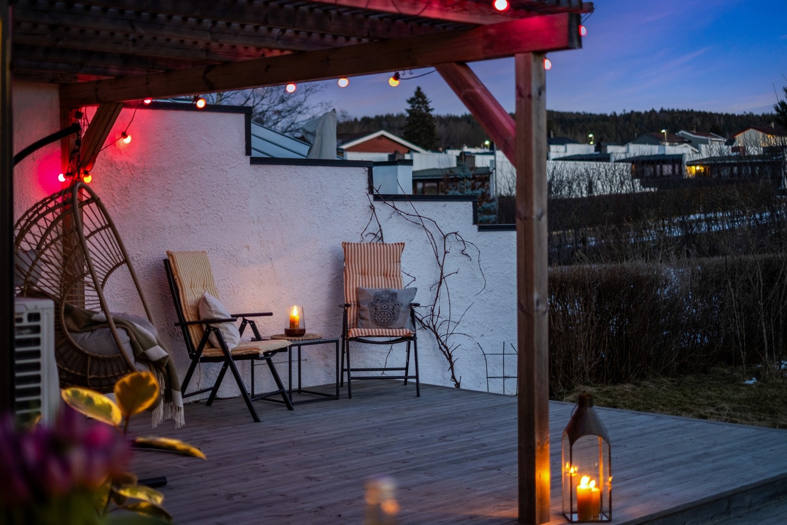 Lunt og koselig i egen hage. Galleribilde