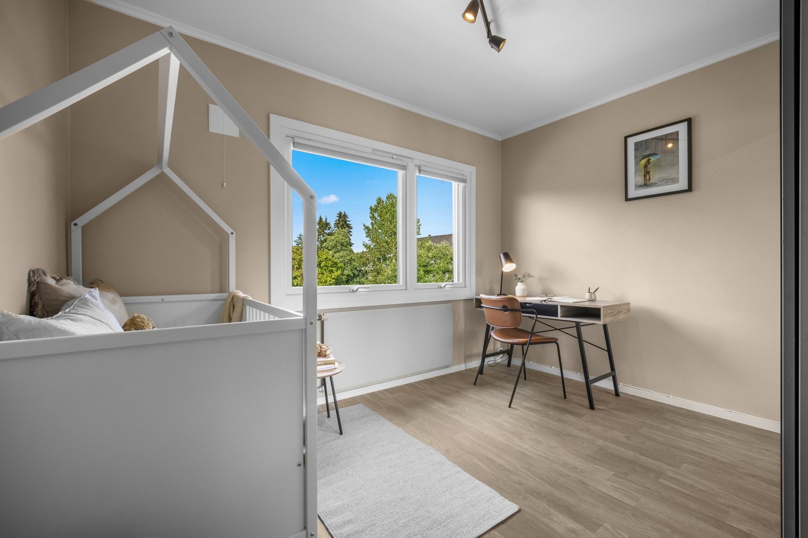 Det er også muligheter for skrivebord. Galleribilde