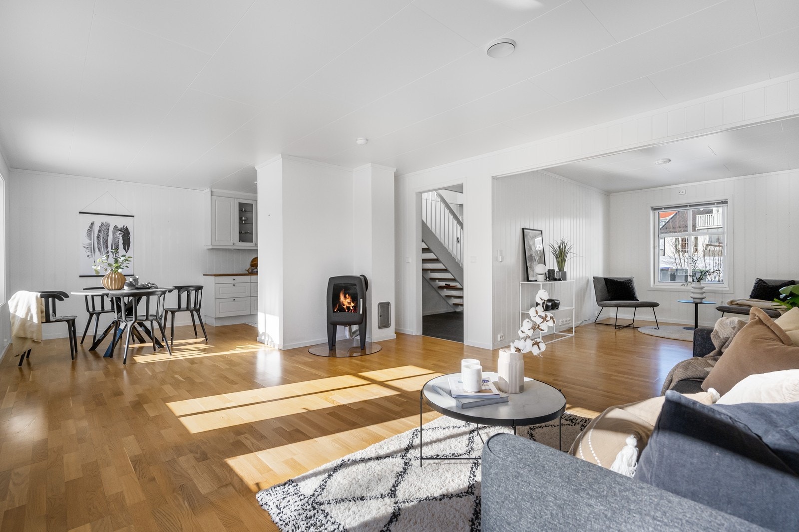 Velkommen til Østvoldsvingen 11 B - en fin halvpart av tomannsbolig på Bybrua i enden av blindgate Galleribilde