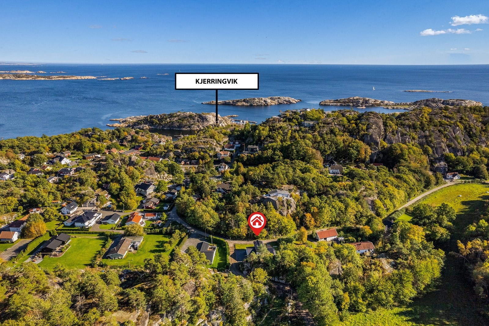 Området byr på flotte rekreasjonsmuligheter året rundt, med nærhet til både badeplasser og maritime aktiviteter, perfekt for deg som ønsker å bo tett på naturen. Galleribilde