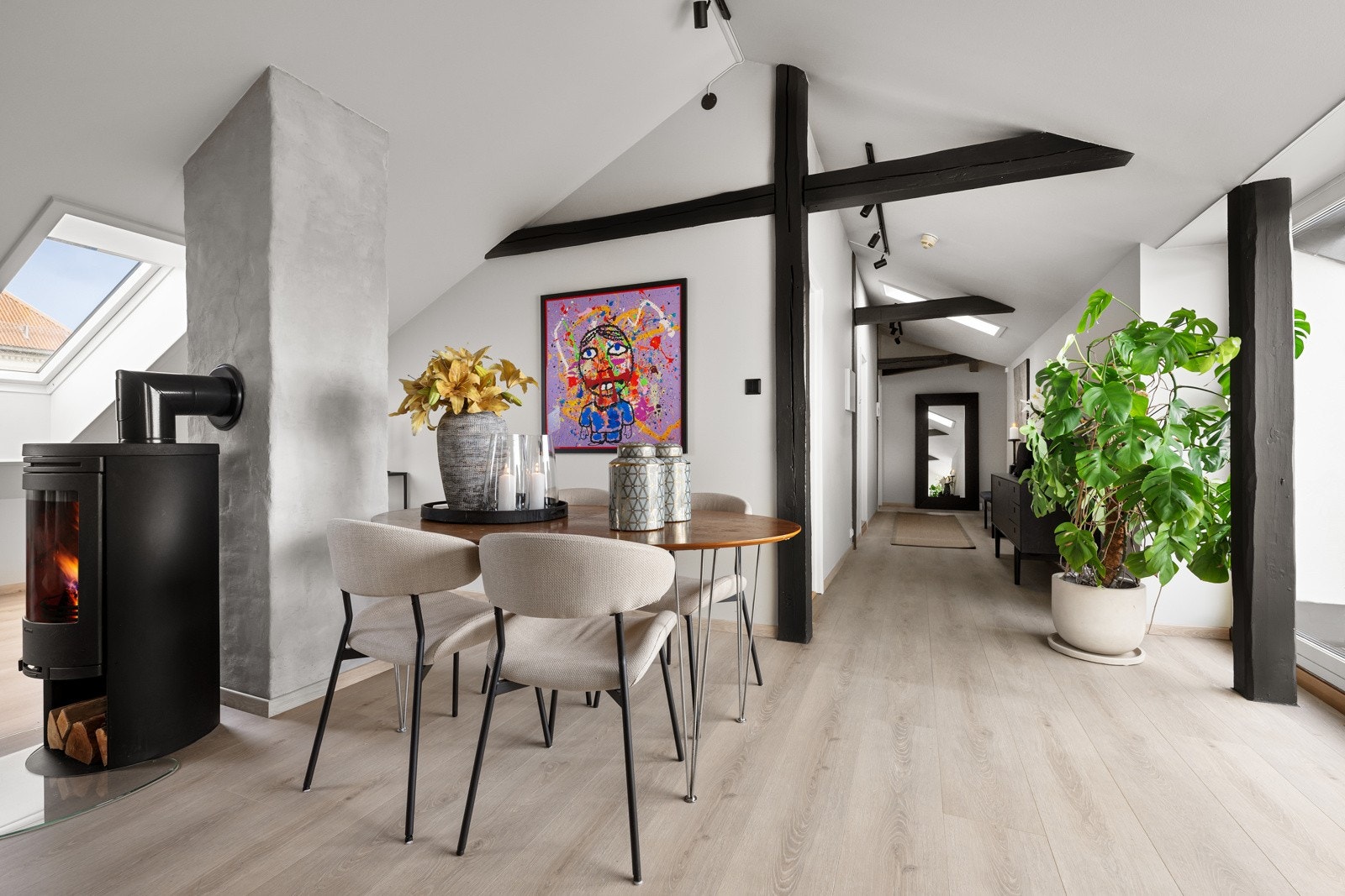 God takhøyde og mye naturlig lys Galleribilde