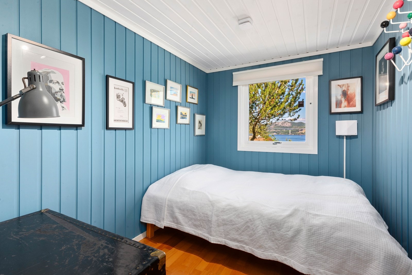 Soverom 1 i mellometasjen Galleribilde