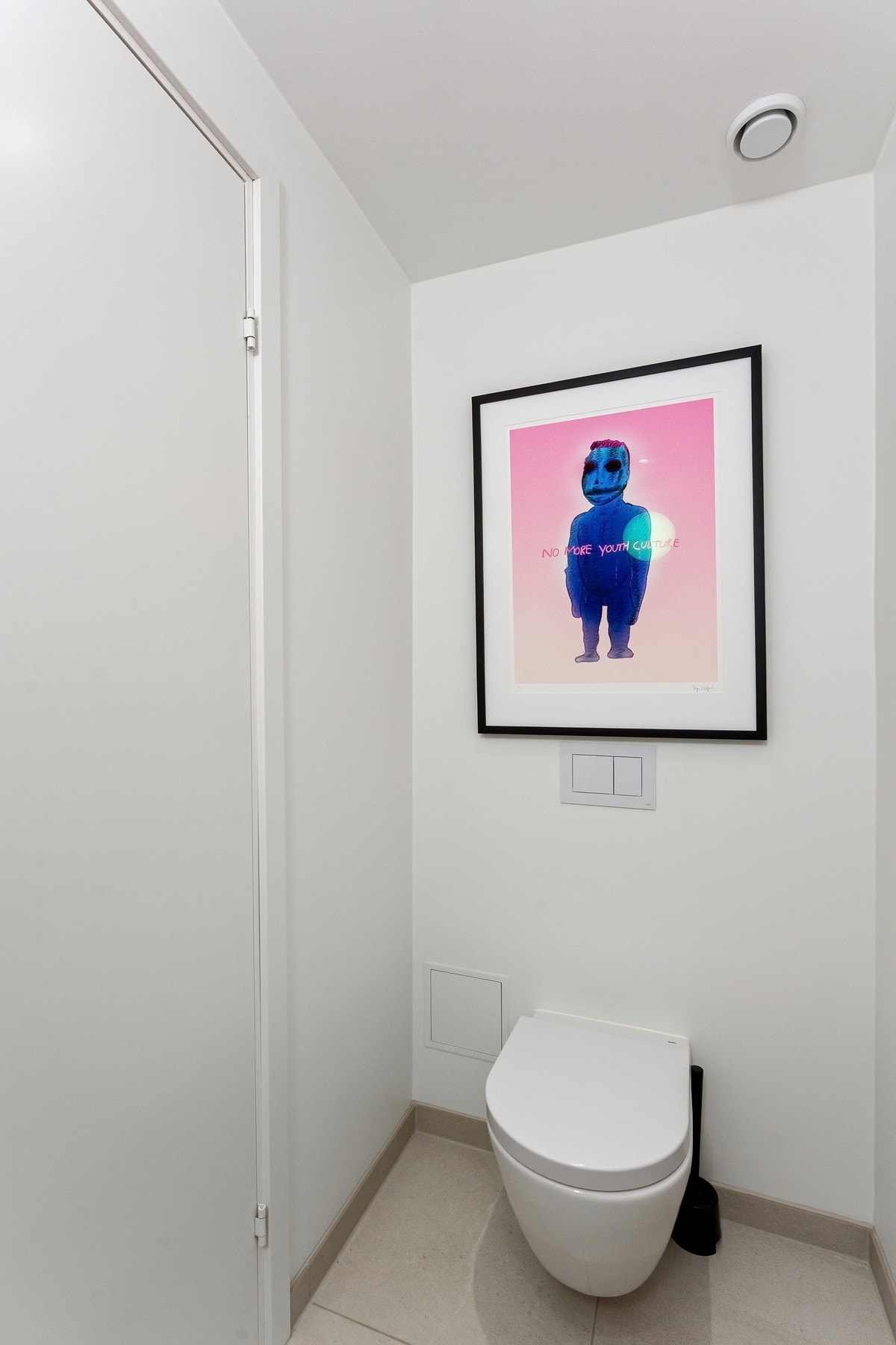 Gjestetoalett i entré Galleribilde