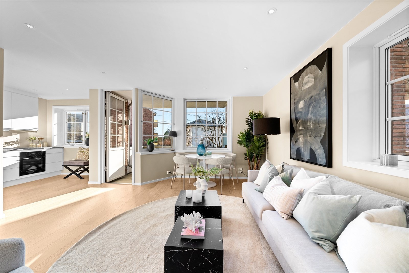 En tiltalende 3-roms totalmodernisert i 2024/25 på attraktive Tåsen Galleribilde