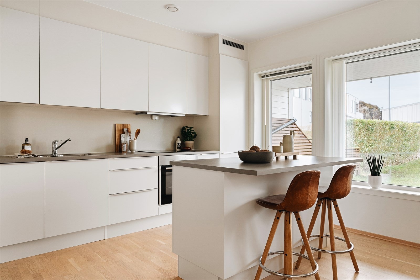 Kjøkkenet er stilrent og klassisk! Galleribilde