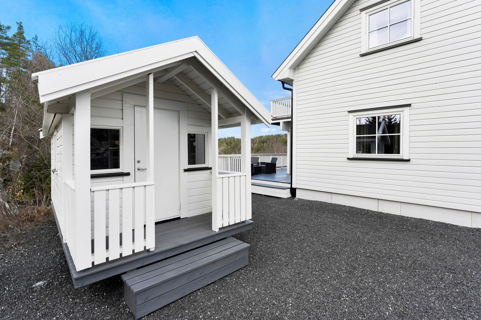 Boden utenfor boligen. Galleribilde