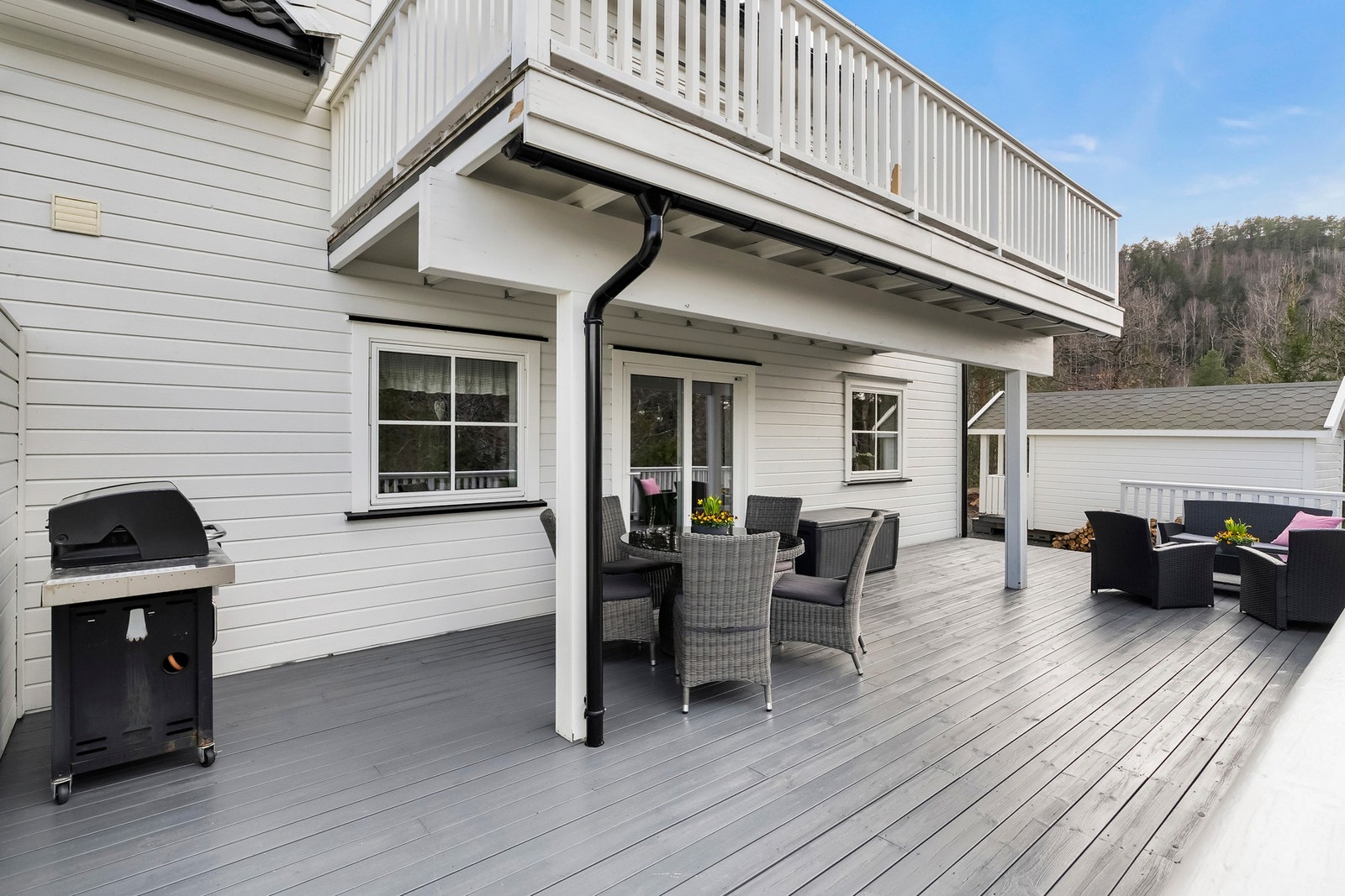 Her kan du kose deg med god grillmat sammen med venner og familie. Galleribilde