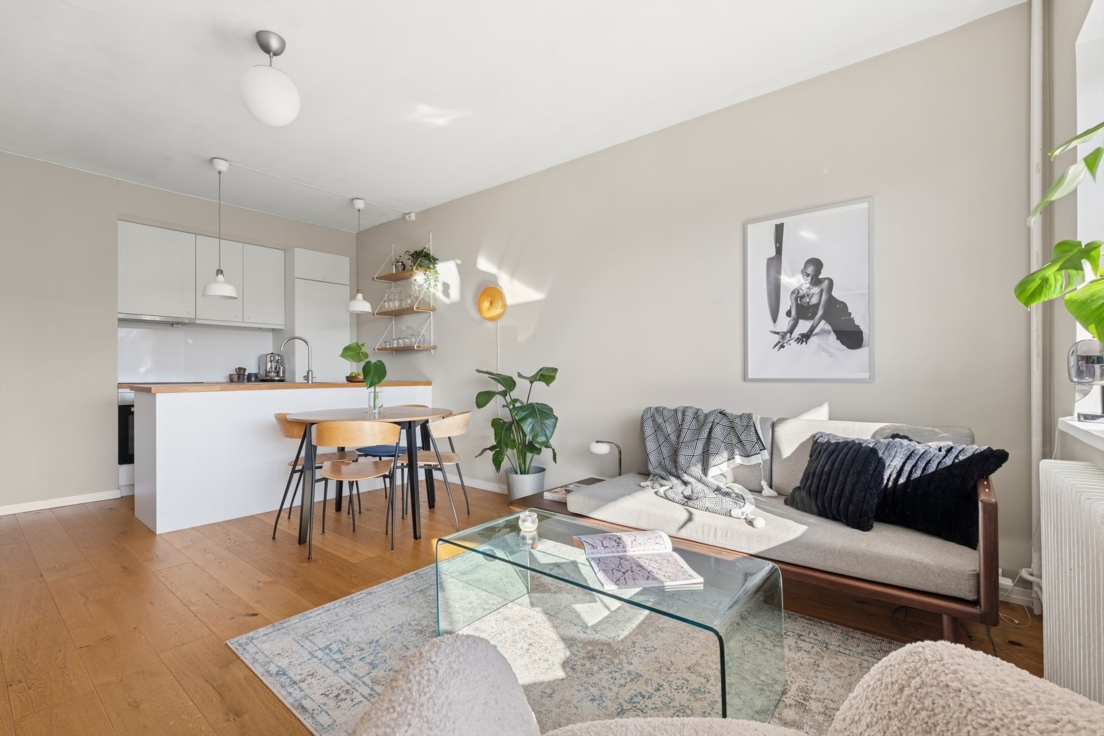 Her er det plass til å invitere familie og venner til lystige lag Galleribilde