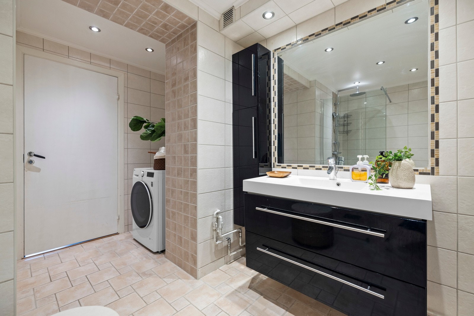 Badet har også opplegg for vaskemaskin Galleribilde