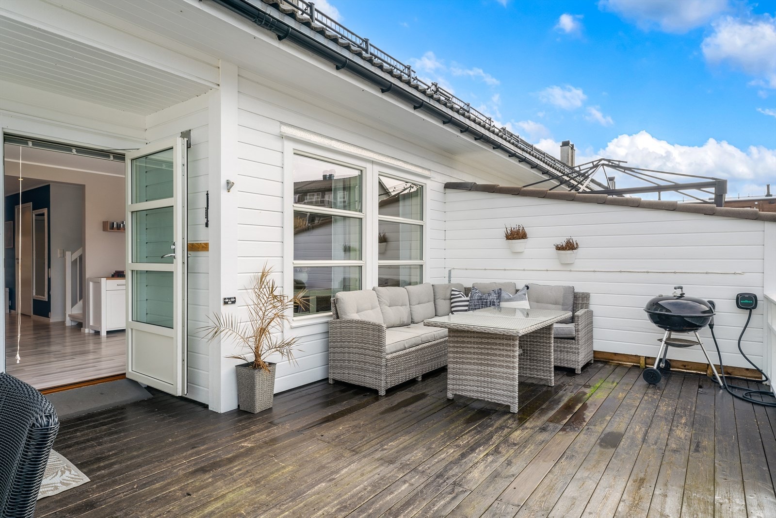 - Selger opplyser om gode solforhold på ettermiddag- og kveldstid - Galleribilde