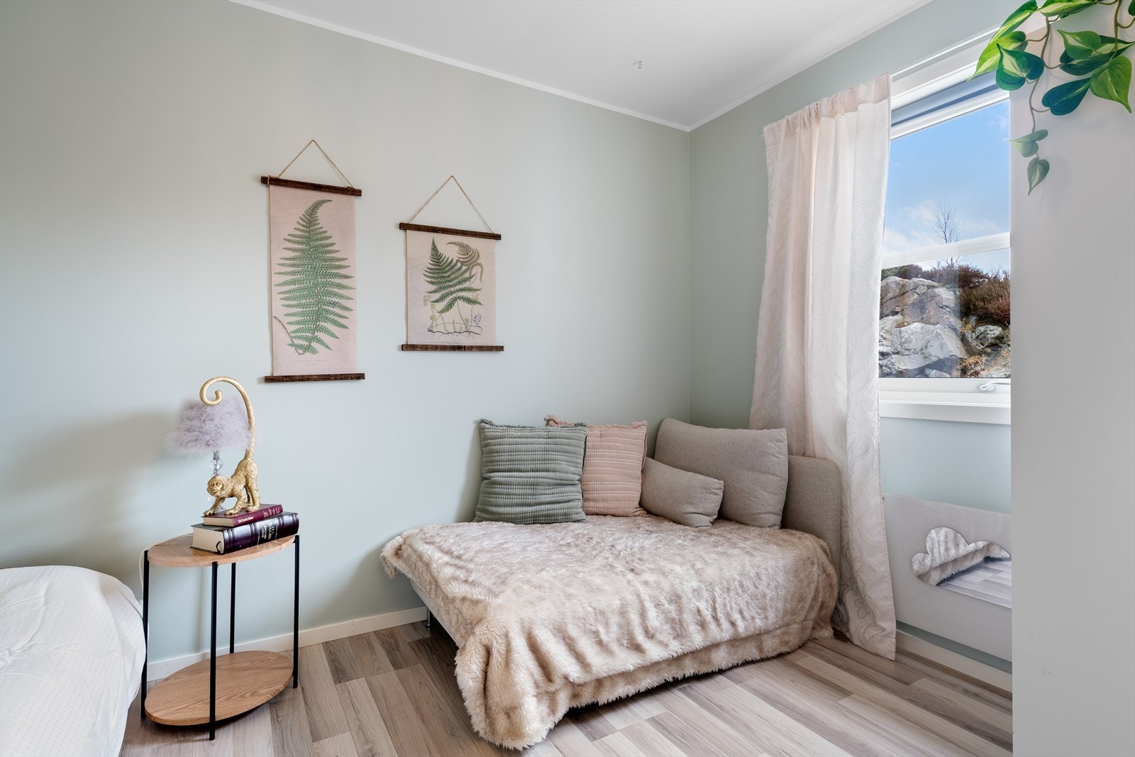 - Soverom 2 måler 8,3m² - Galleribilde