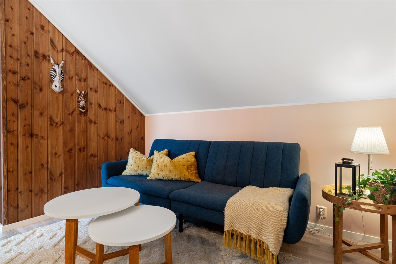 - Vi beveger oss opp i loftsetasjen - Galleribilde