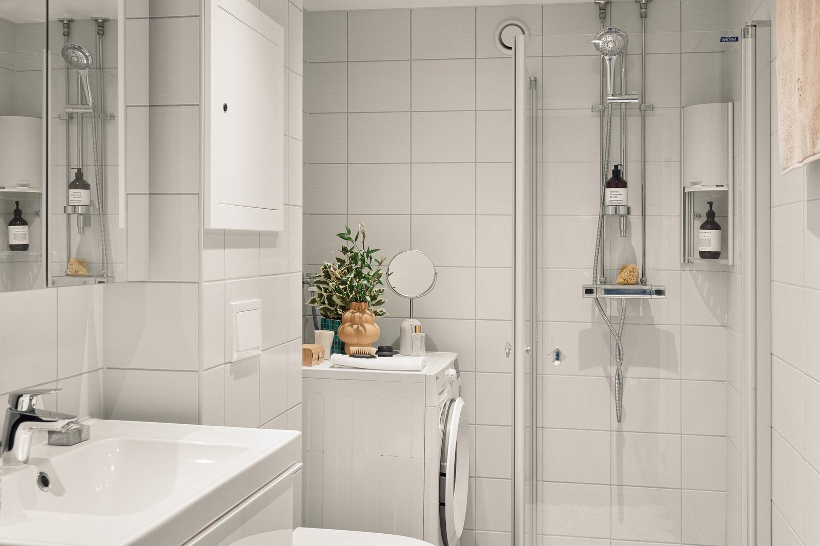 Badet har elektrisk gulvvarme: deilig. Galleribilde