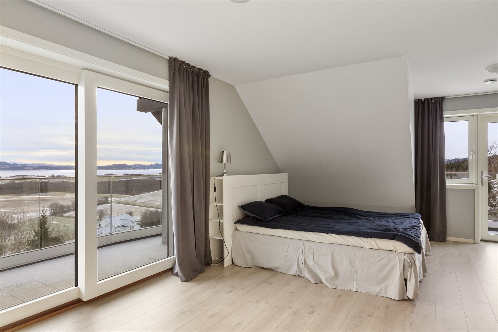 Hovedsoverommet er på hele 21 m². Galleribilde