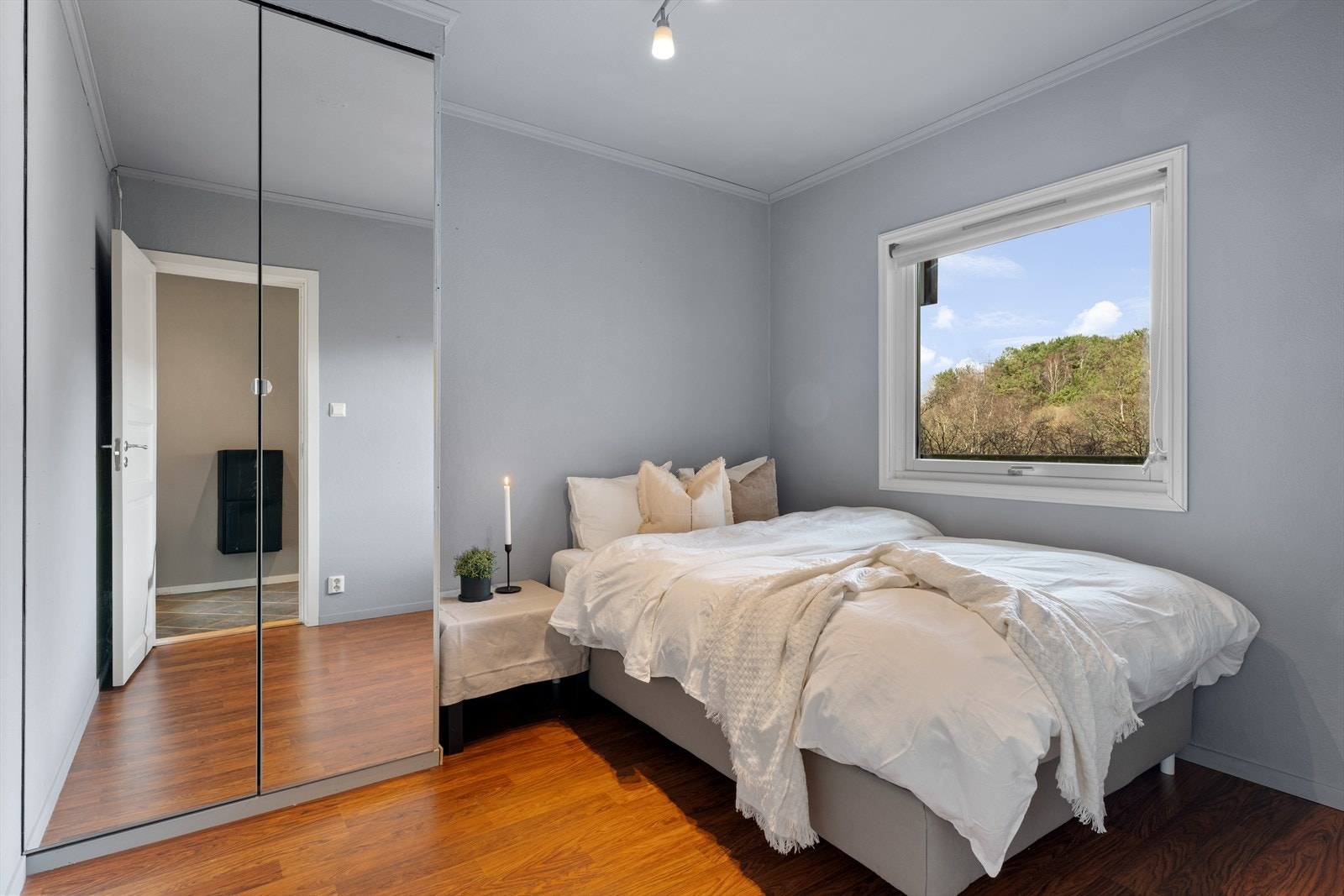 - Soverom 2 måler 8,7m² - Galleribilde