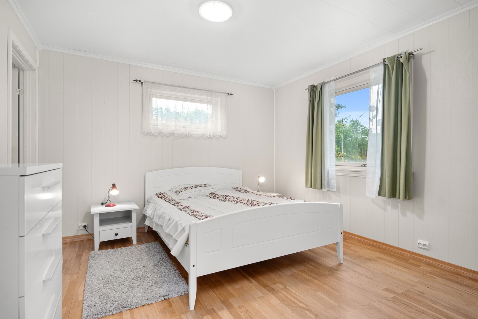 Soverom i hovedetasje er påbygd i ettertid - det samme gjelder badet Galleribilde