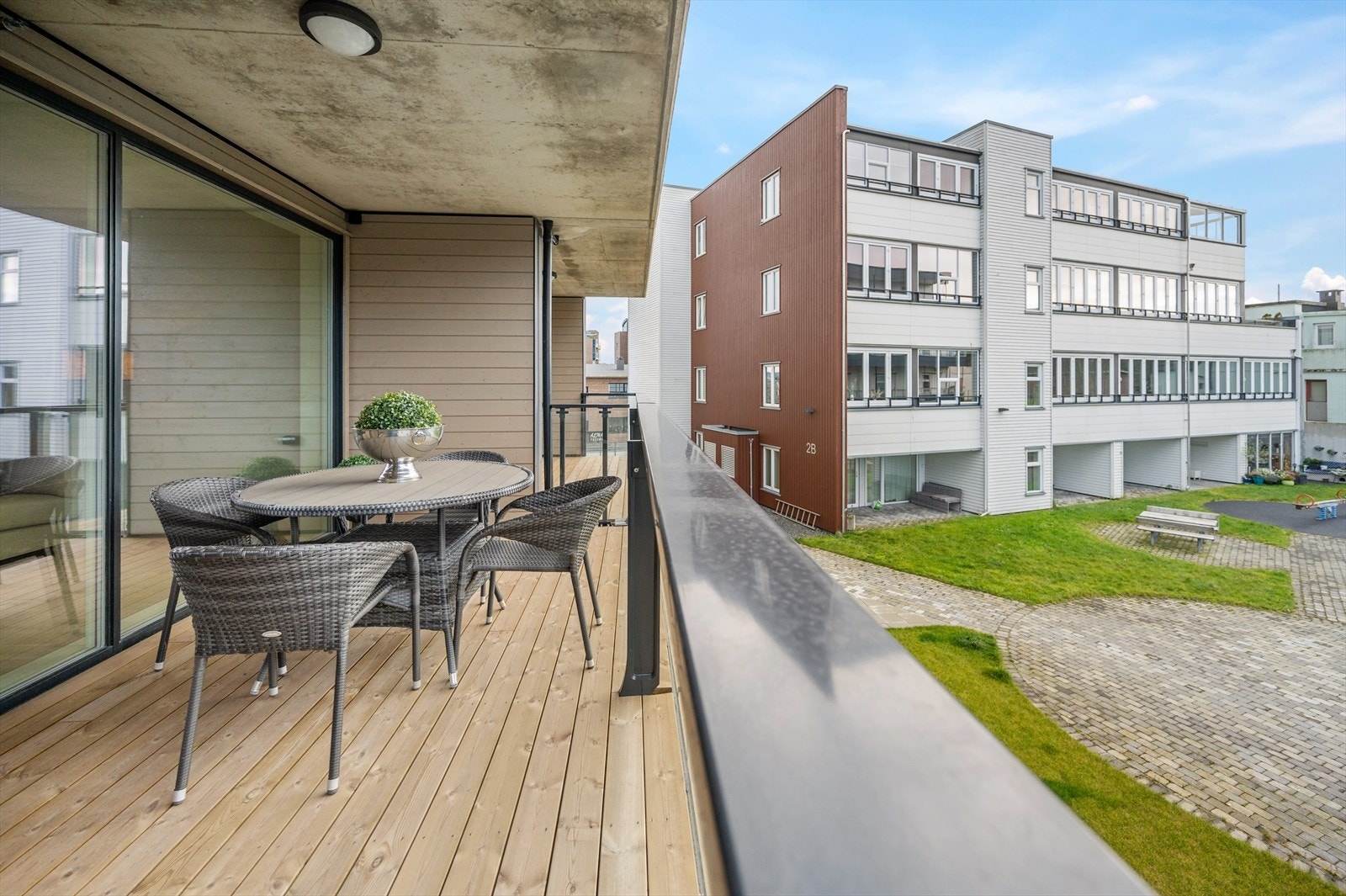 Her har man utsikt ut over nærområdet. Galleribilde