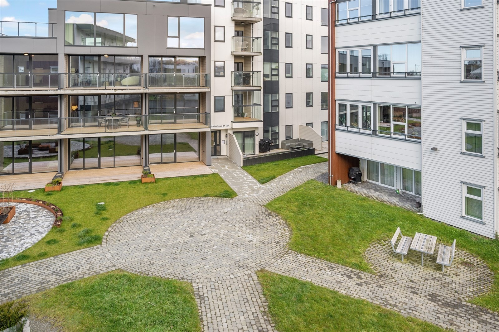 Sameiets uteområde. Galleribilde