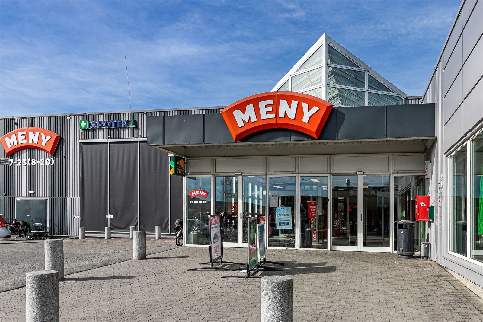 Dagligvarebutikk i nærområdet Galleribilde