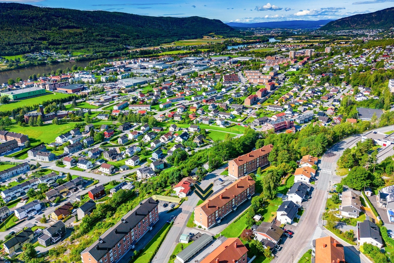 I tillegg er det kort vei til turmuligheter langs elvepromenaden og i marka Galleribilde
