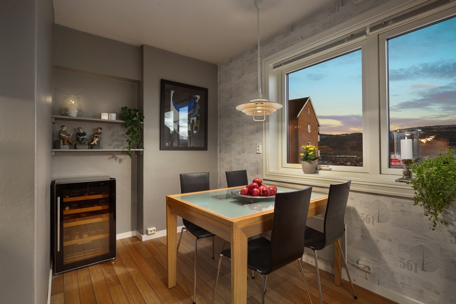 Her er det plass til en spisegruppe Galleribilde