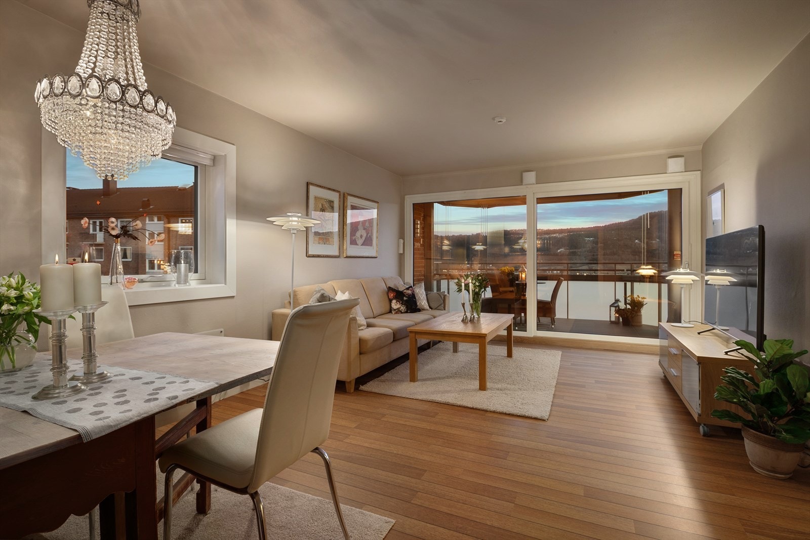 Dette er en flott 3-roms andelsleilighet beliggende fint til på Åssiden Galleribilde