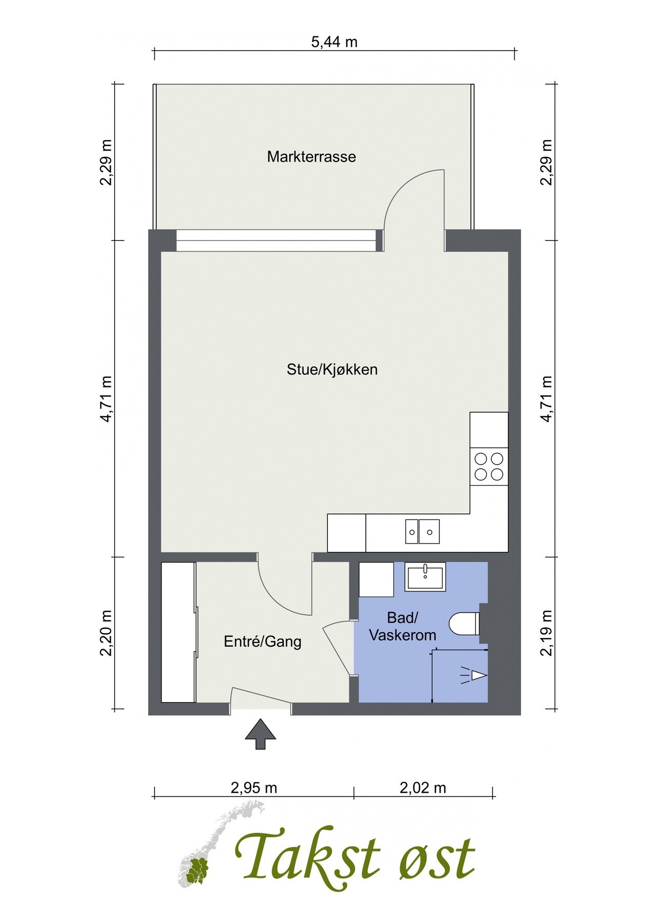 Boligen byr på en arealeffektiv planløsning med store vindusflter som sørger for rikelig med naturlig lysinnslipp. Galleribilde