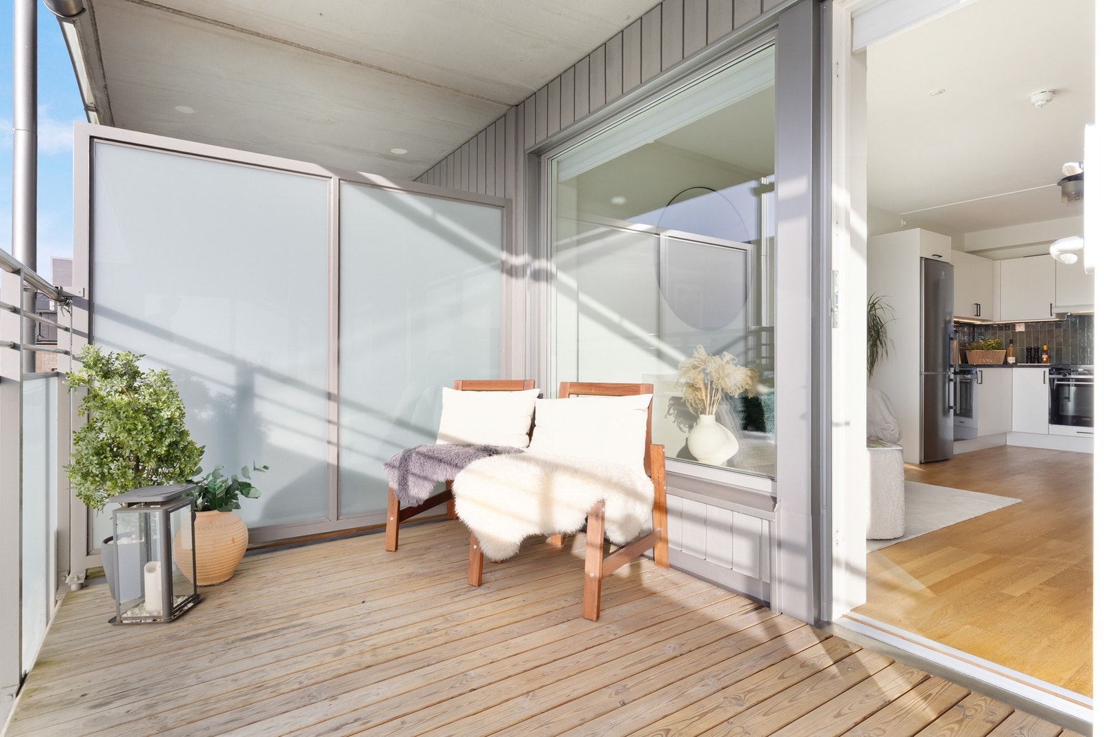 Dette er stedet du kan slappe av på varme sommerdager og nyte sommerkveldene med venner og familie. Galleribilde