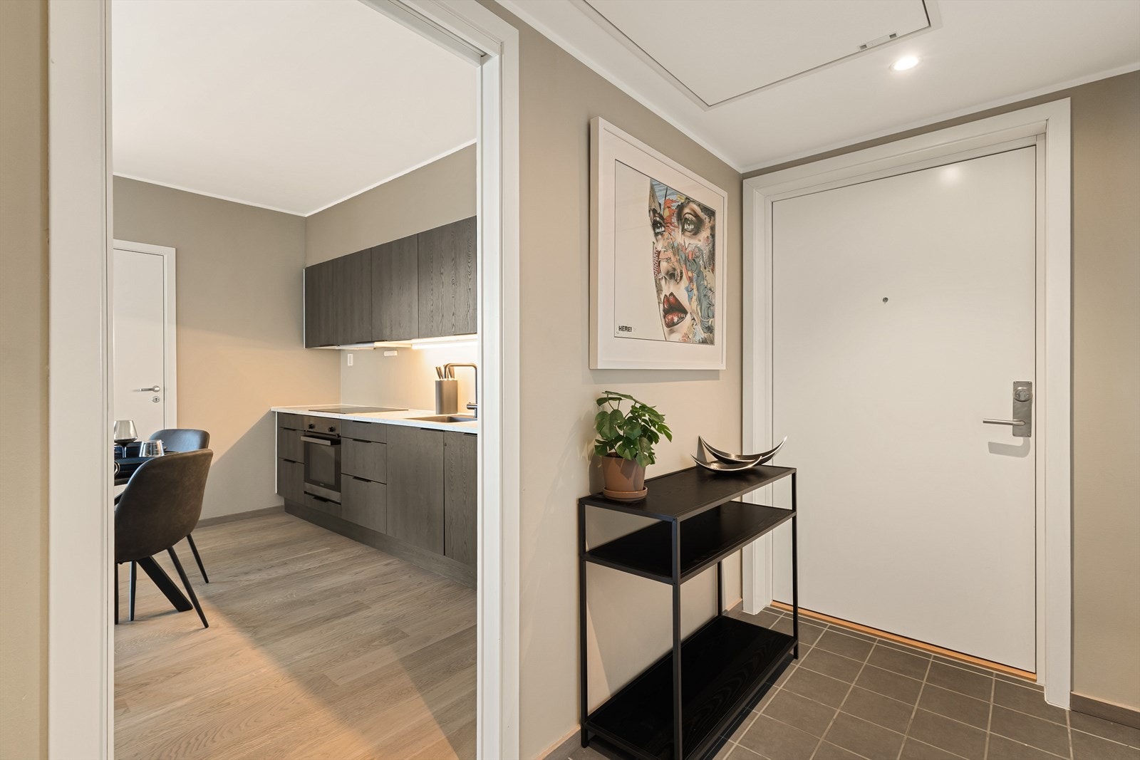 Leiligheten har balansert ventilasjon med varmegjenvinning. Galleribilde