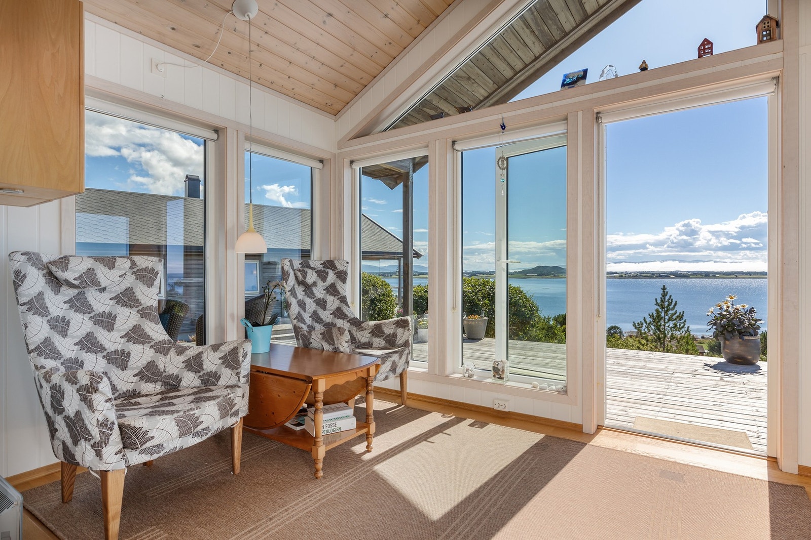 Ut til terrasse Galleribilde