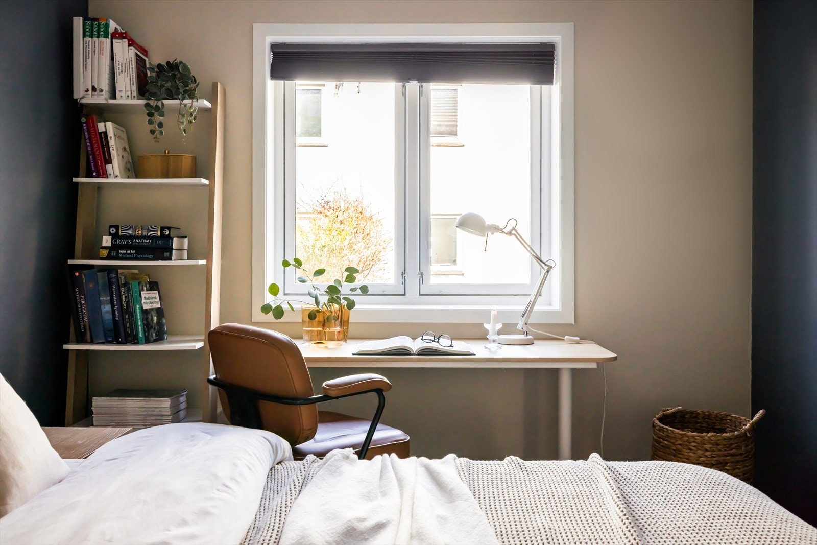 Her kan man både ha hjemmekontor og egen studieplass Galleribilde
