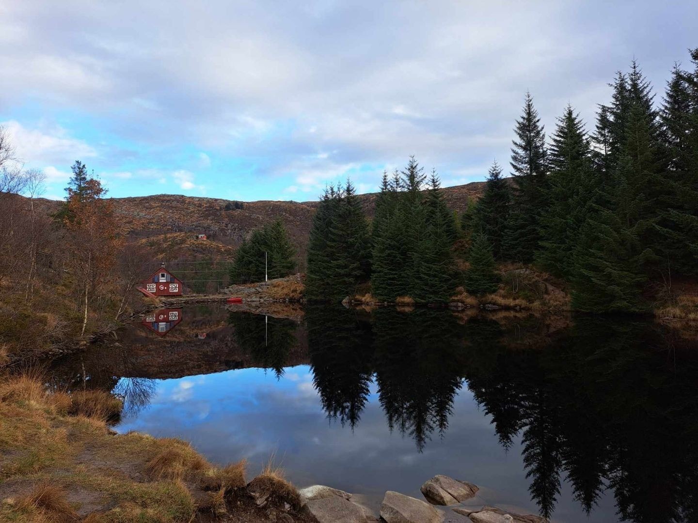 - Nydelig turområdet i nærheten. Selgers bilde - Galleribilde