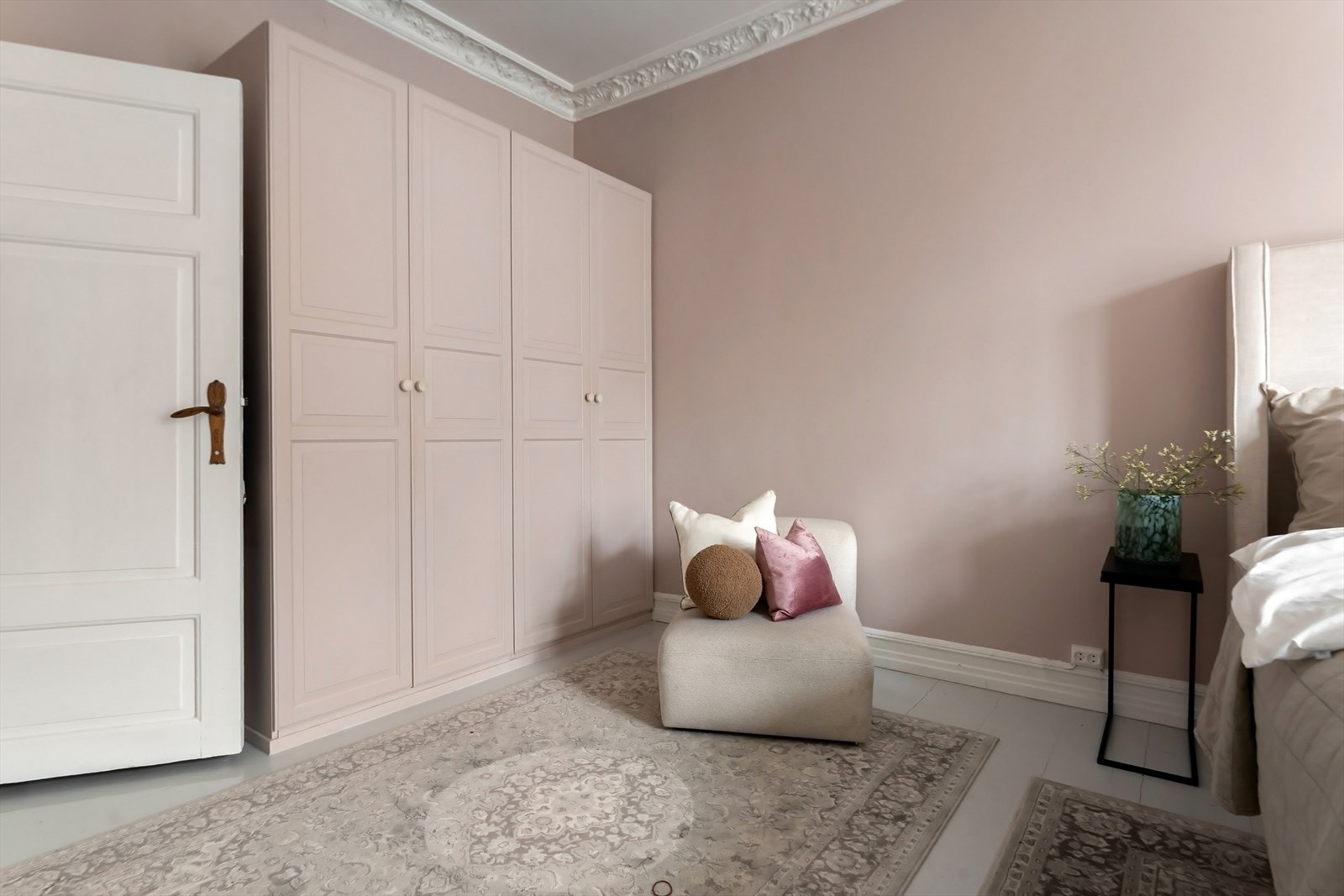 Innbydende og delikat soverom Galleribilde