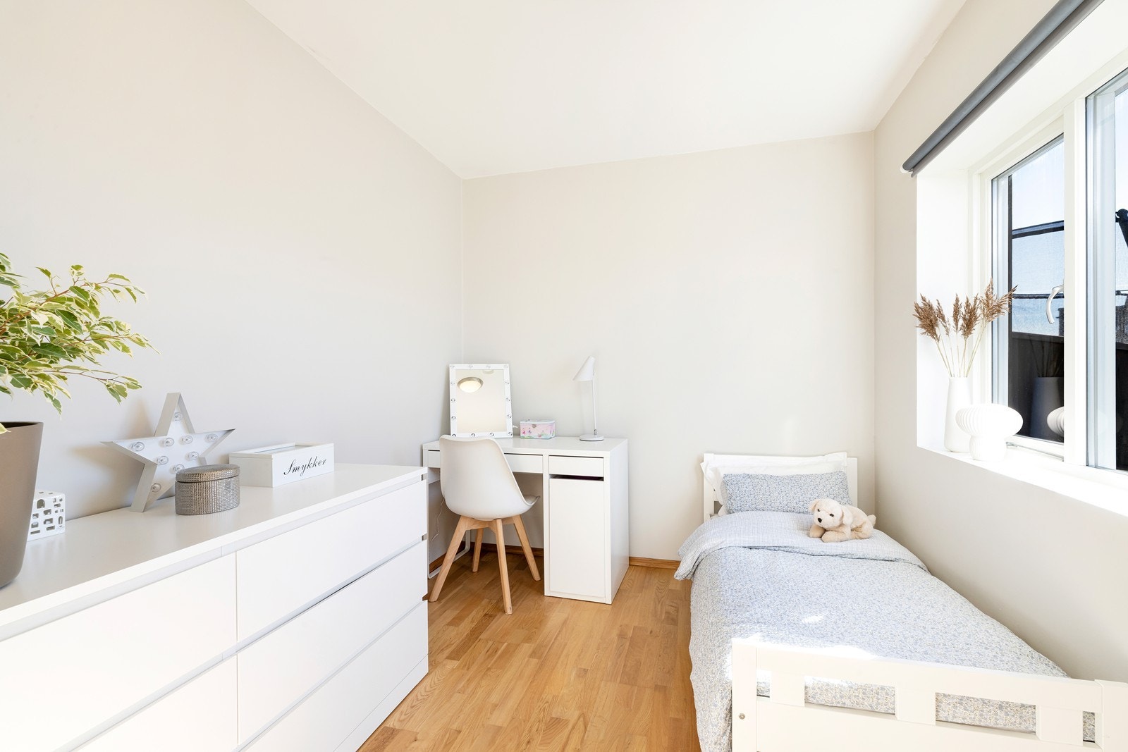 Soverom 2 passer bra som barnerom eller gjesterom Galleribilde