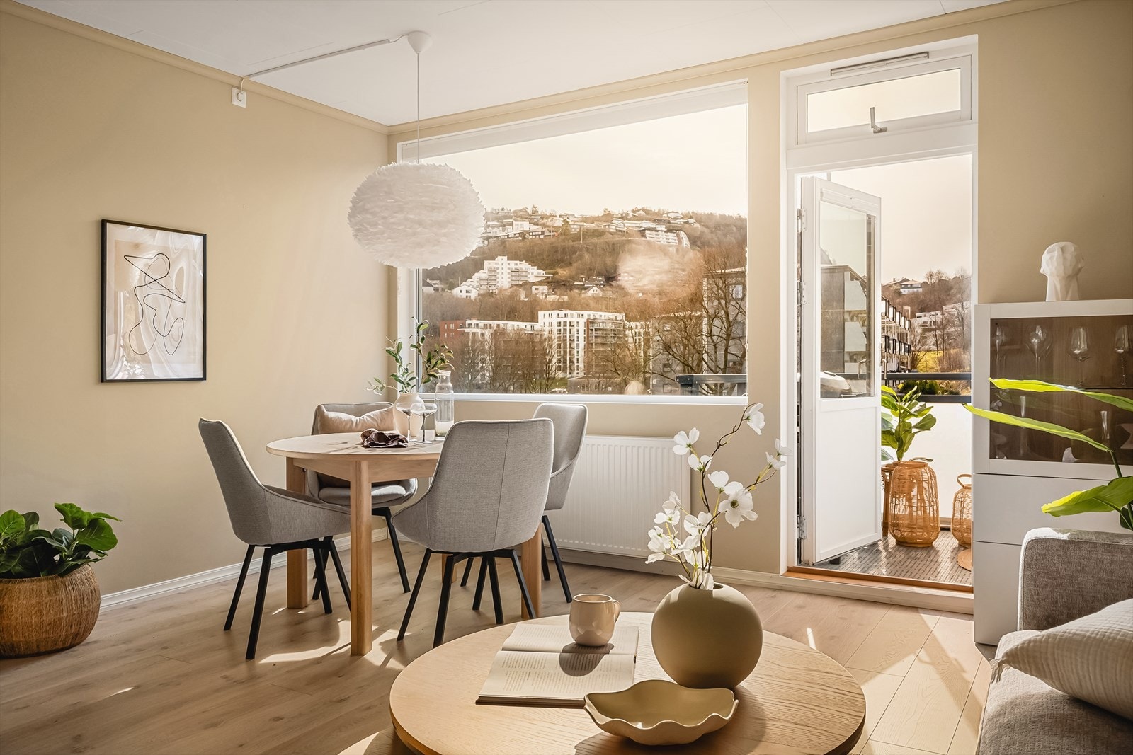 En flott 3-roms toppleilighet med attraktiv beliggenhet sentralt på Landås/Slettebakken Galleribilde