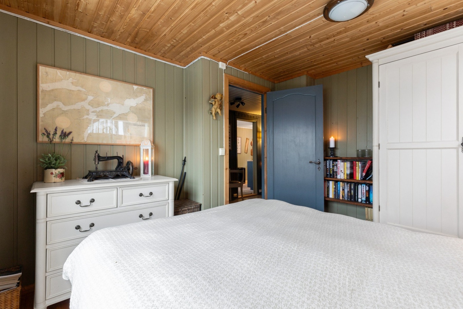 Her sover du godt - langt unna mas, med fjorden som nabo og stillheten som vekkerklokke. Galleribilde