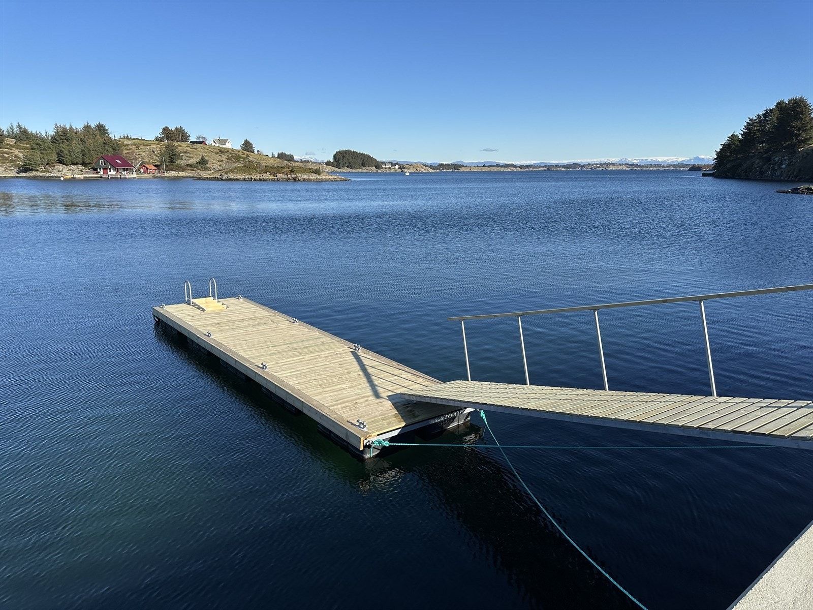 Denne tomten får en privat badebrygge Galleribilde
