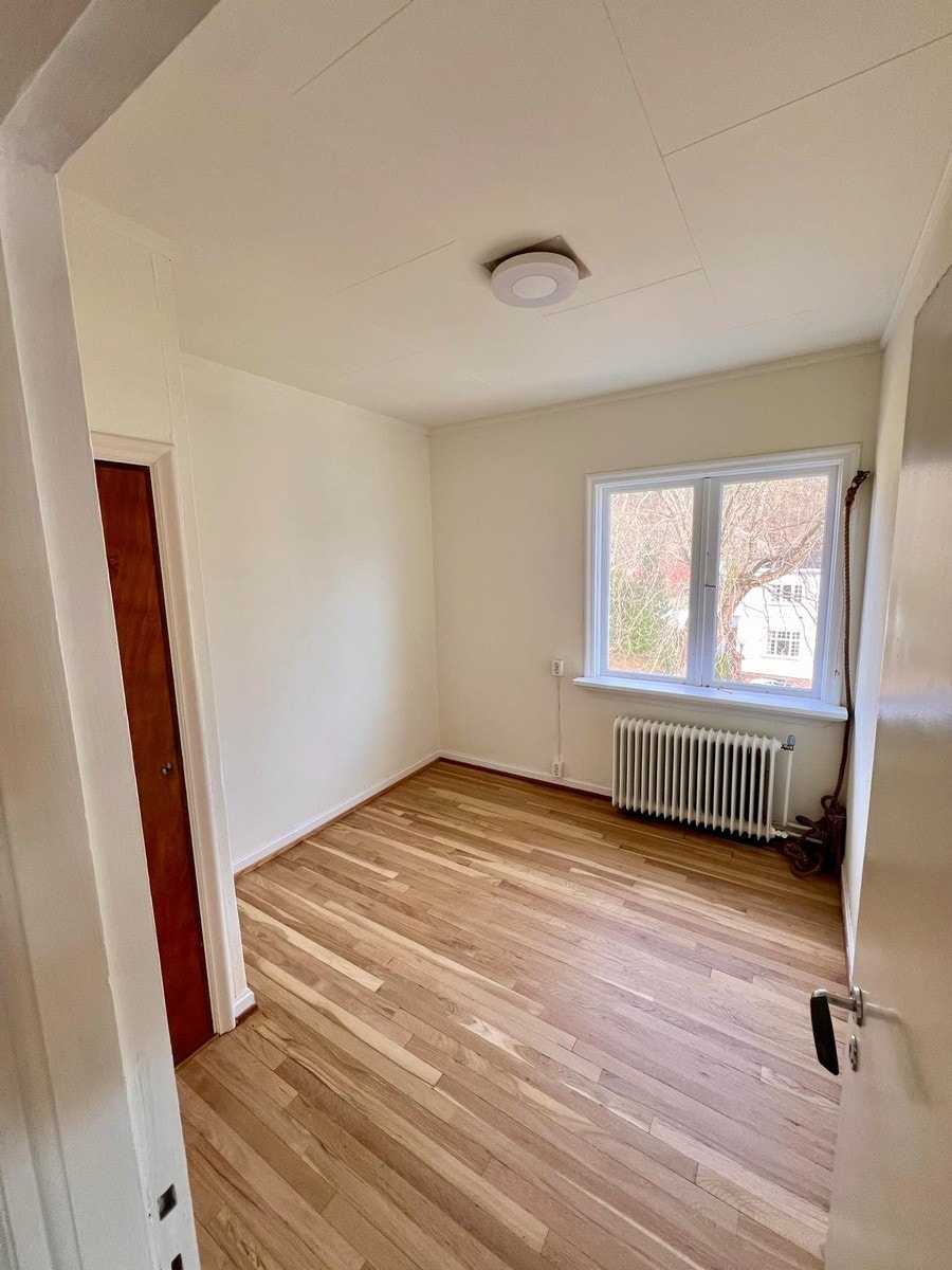 Soverom to Galleribilde