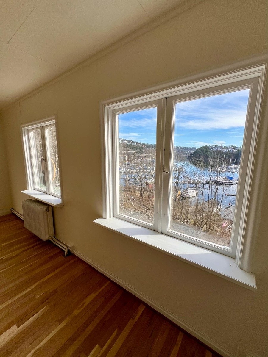 Utsikt mot sydøst Galleribilde