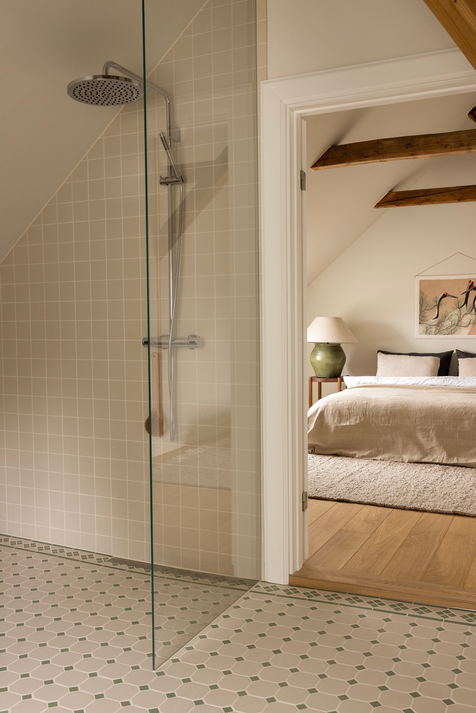 Bad i tilknytning til hovedsoverom. Galleribilde