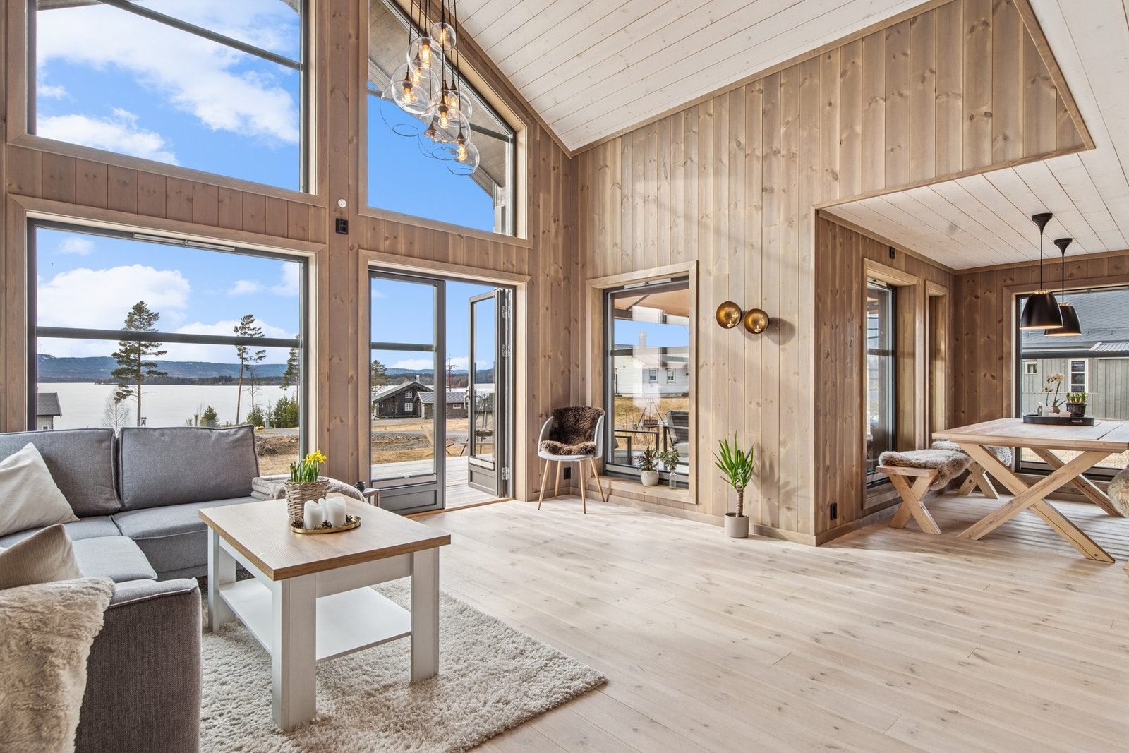EIE Jessheim v/ Even Østmo Rabo har gleden av å presentere Karihagavika 29! Galleribilde