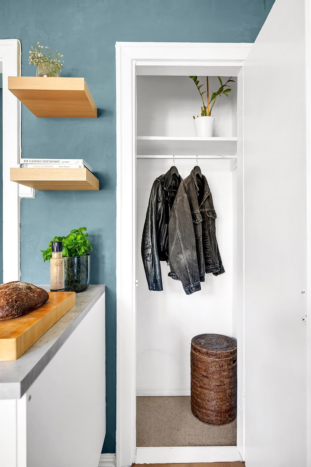 I tillegg disponerer leiligheten en kjellerbod. Galleribilde