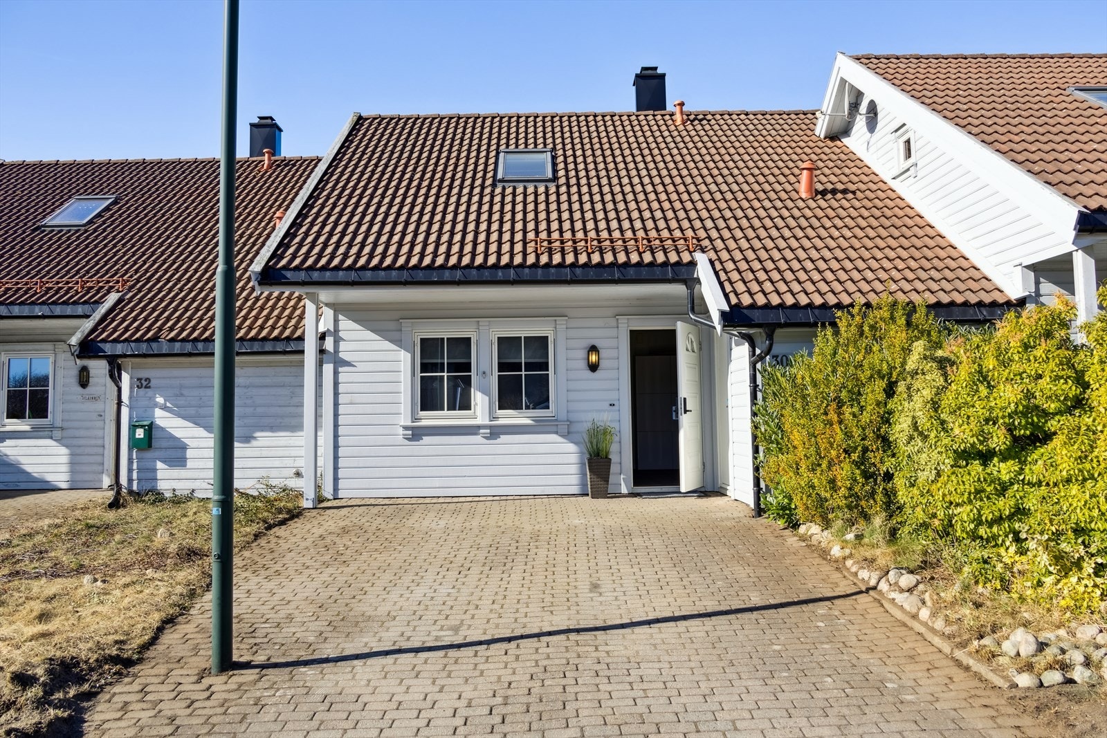 Velkommen til Tangveien 30 presentert av Kristoffer Munksgaard v/Sørmegleren Galleribilde