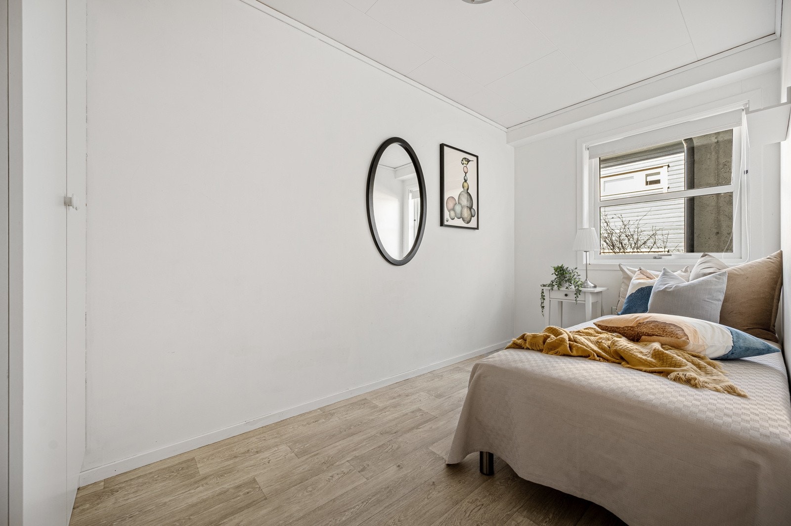 Kan enkelt benyttes som gjesterom, kontor eller barnerom. Galleribilde