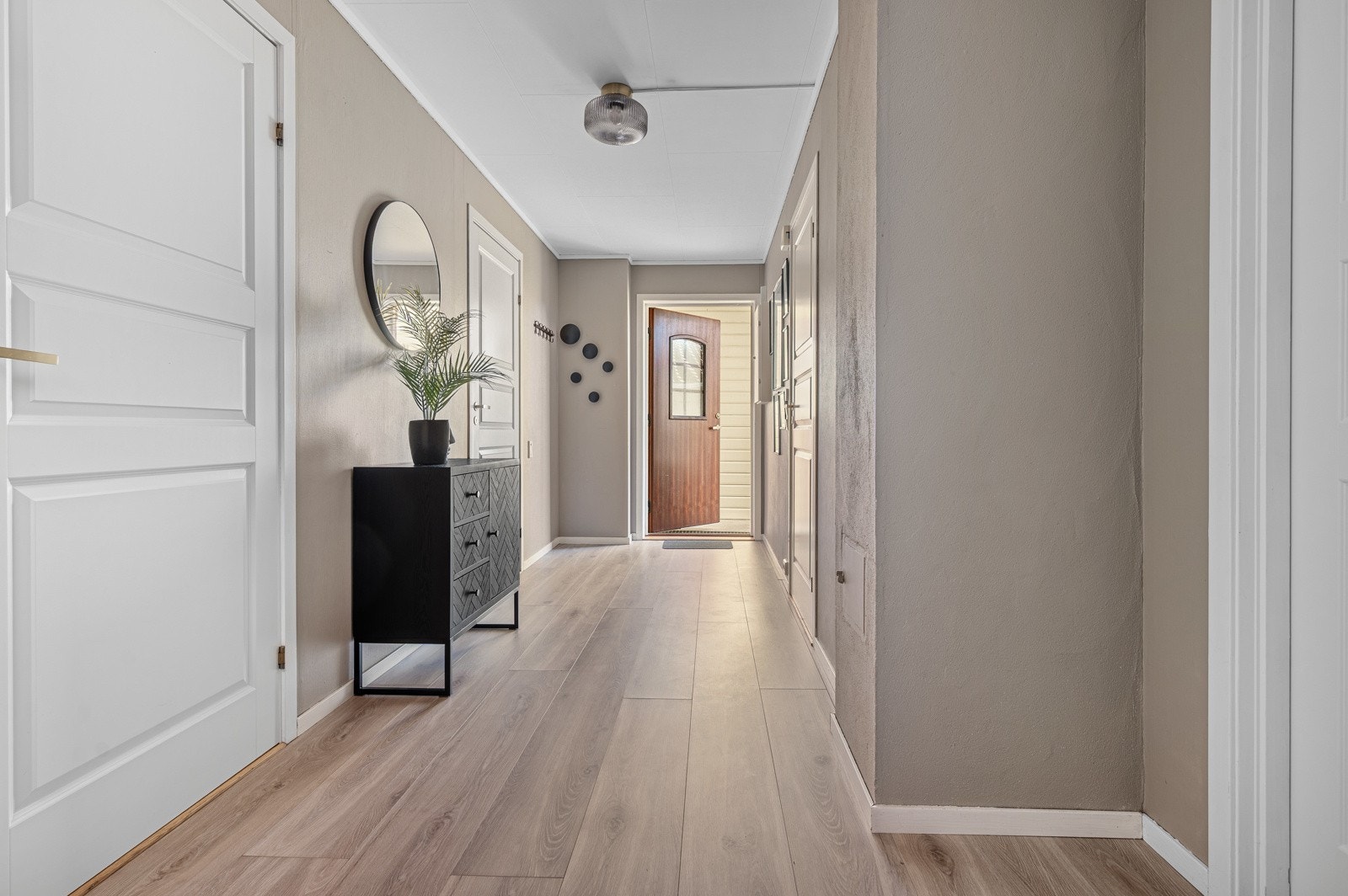 Gang/inngangsparti. Galleribilde