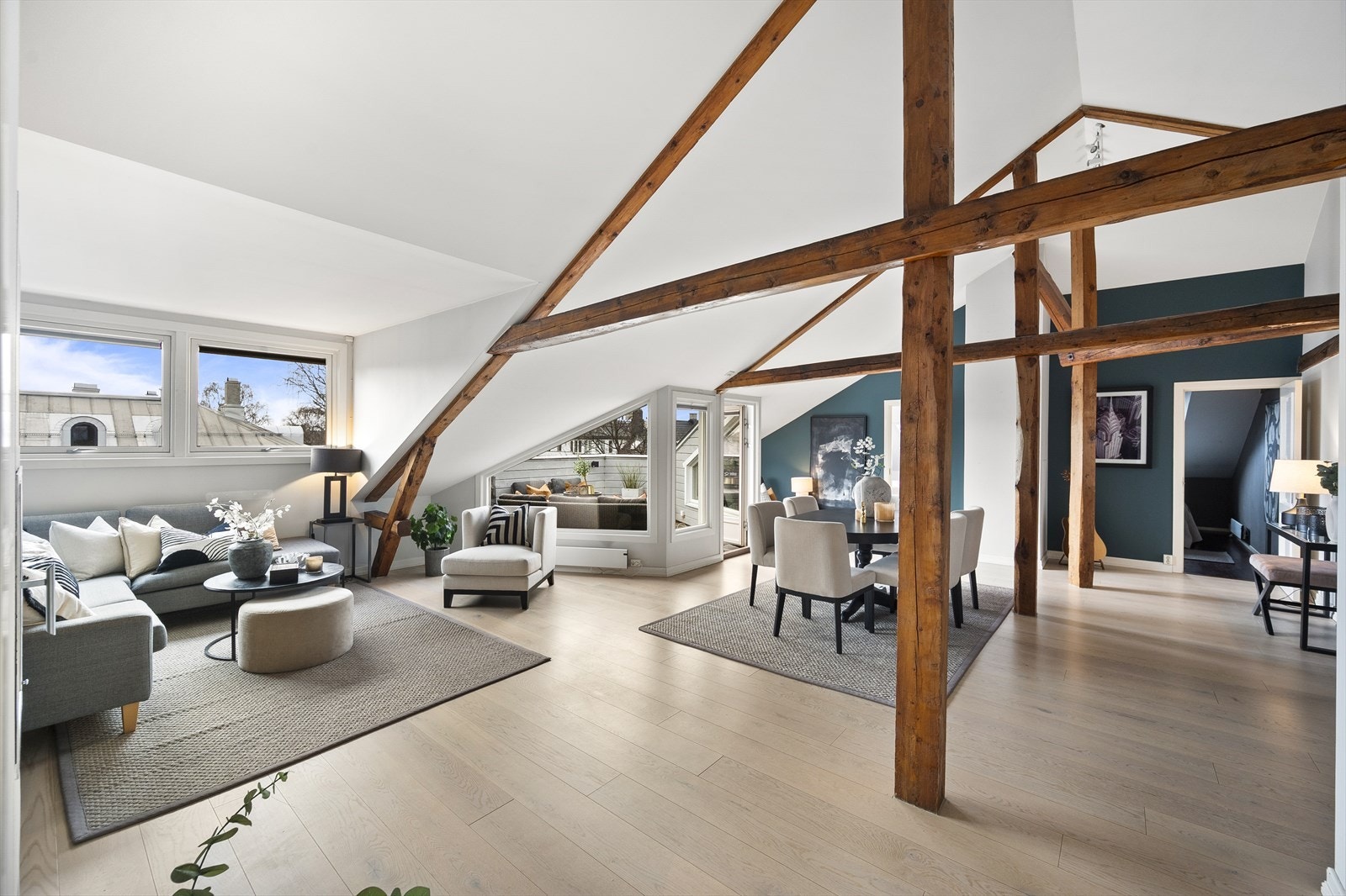 Kasper Hillås har gleden av presentere Jacob Aalls gate 53B! Galleribilde