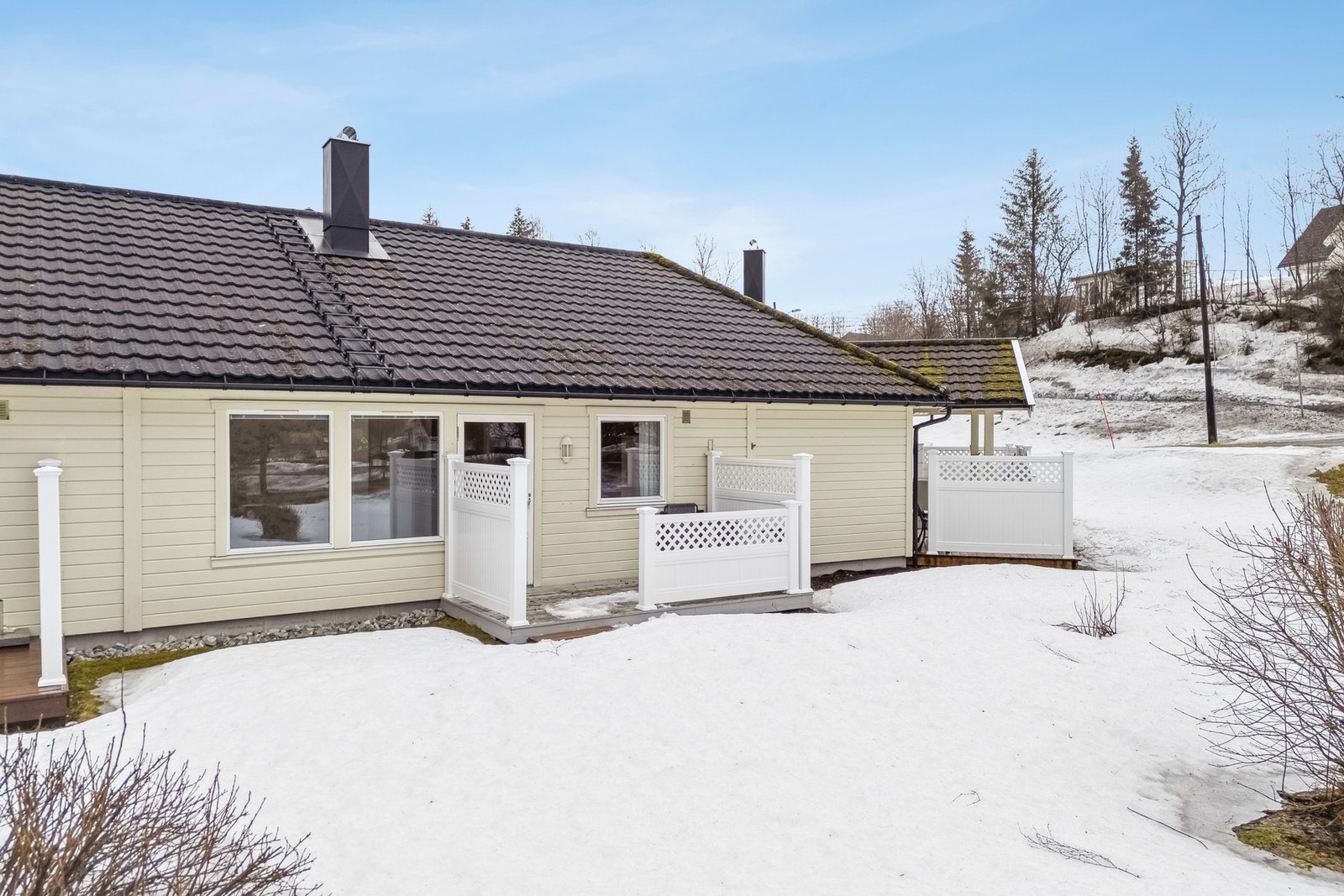 Leilighetens beliggenhet gir gode solforhold. Galleribilde