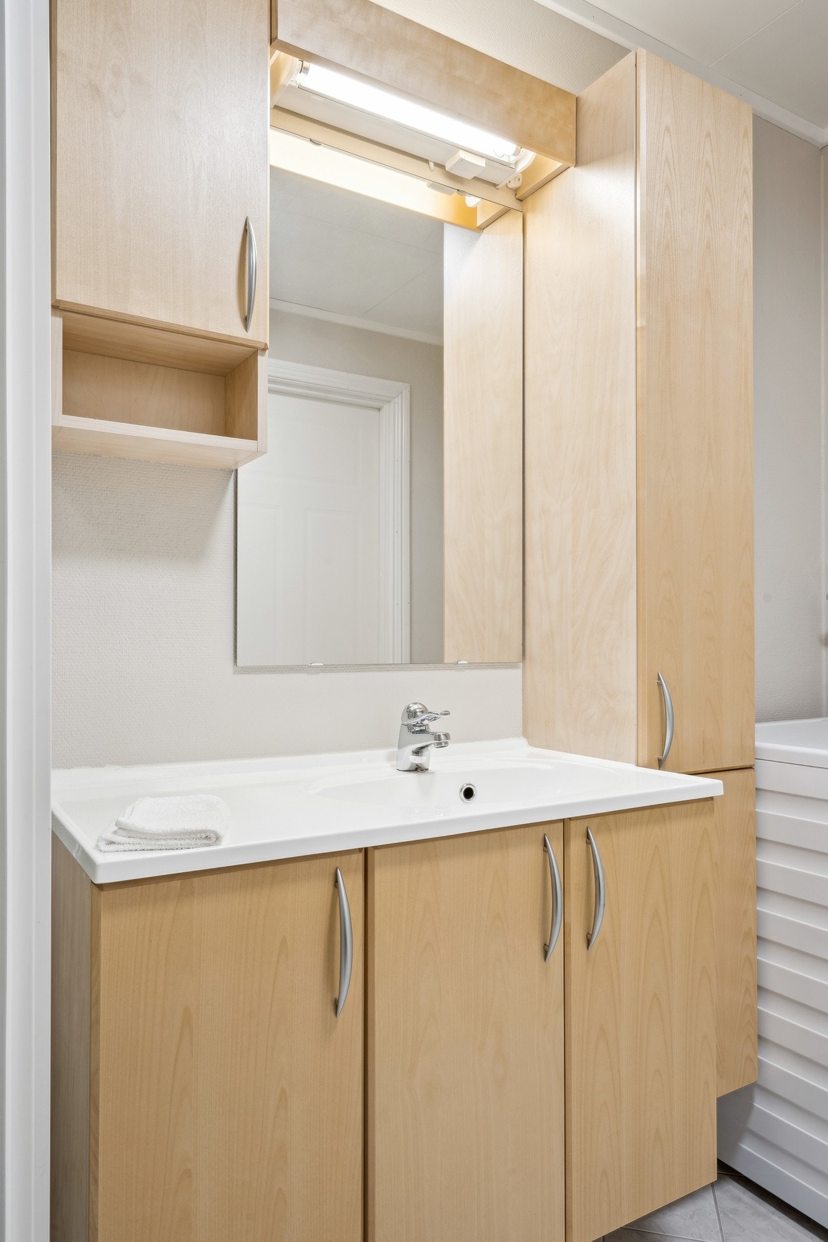 Innredning med god skapplass. Galleribilde