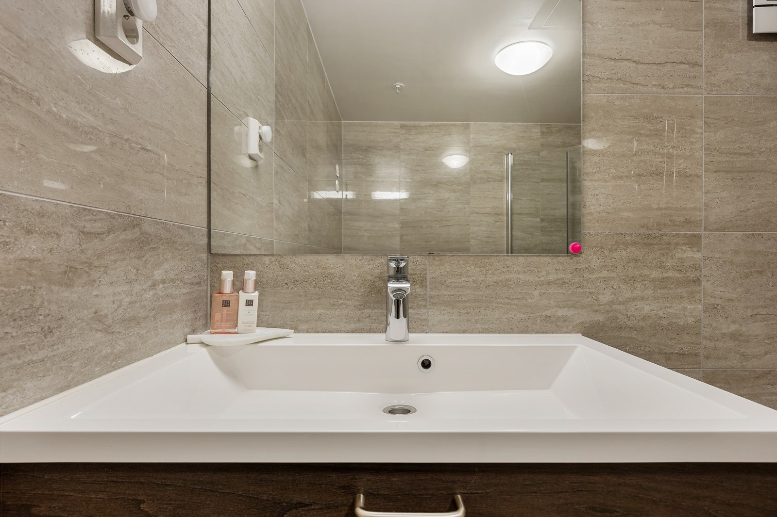 Detaljbilde fra badet Galleribilde