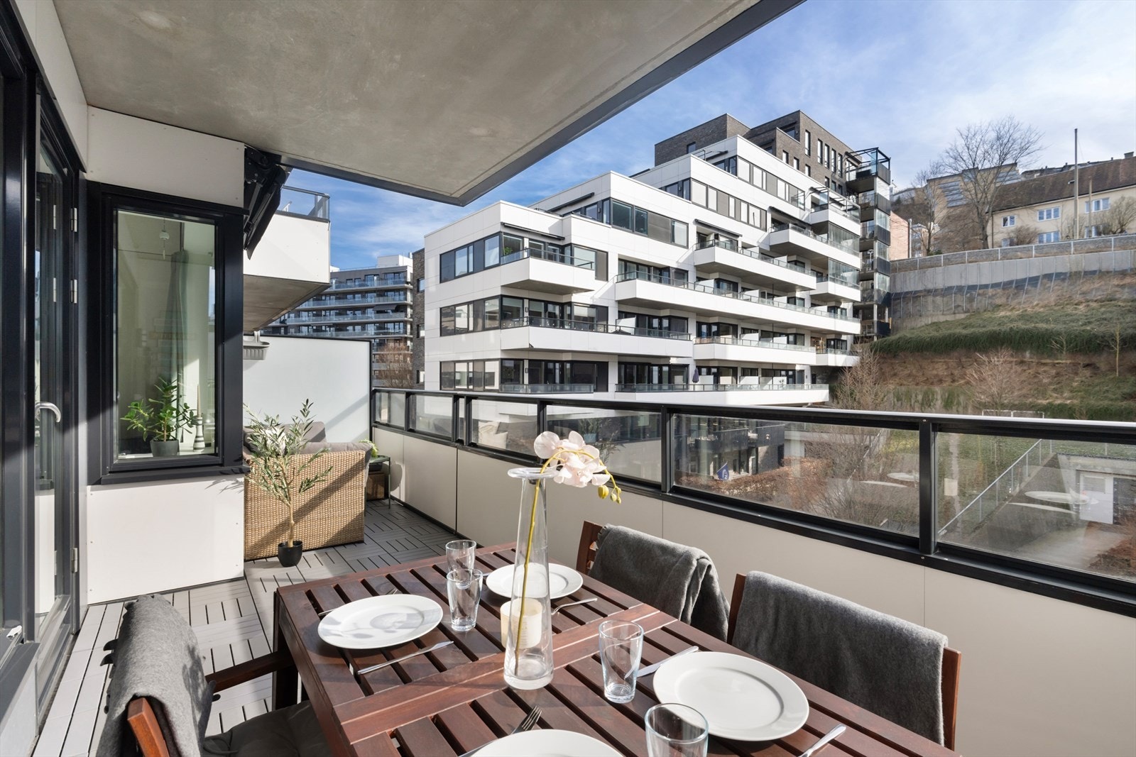 Velkommen til Freserveien 39, presentert av Alexander Johannessen ved Nordvik Galleribilde